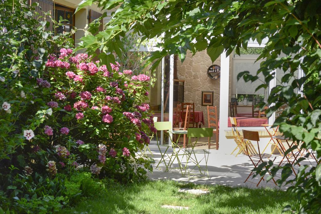 Logis Hotel Restaurant Le Vieux Fusil Soings-en-Sologne Экстерьер фото